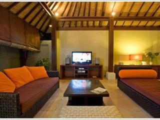 Ininda And Ligaya Villa Seminyak (Bali)