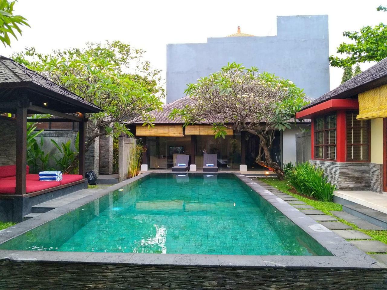 Ininda And Ligaya Villa *