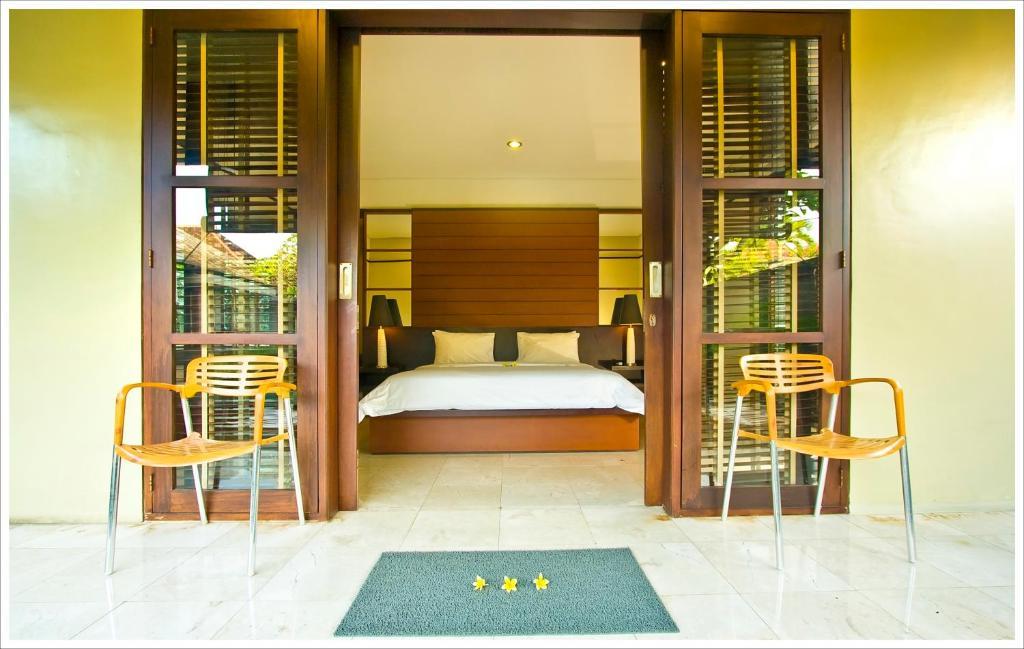 Ininda And Ligaya Seminyak (Bali)